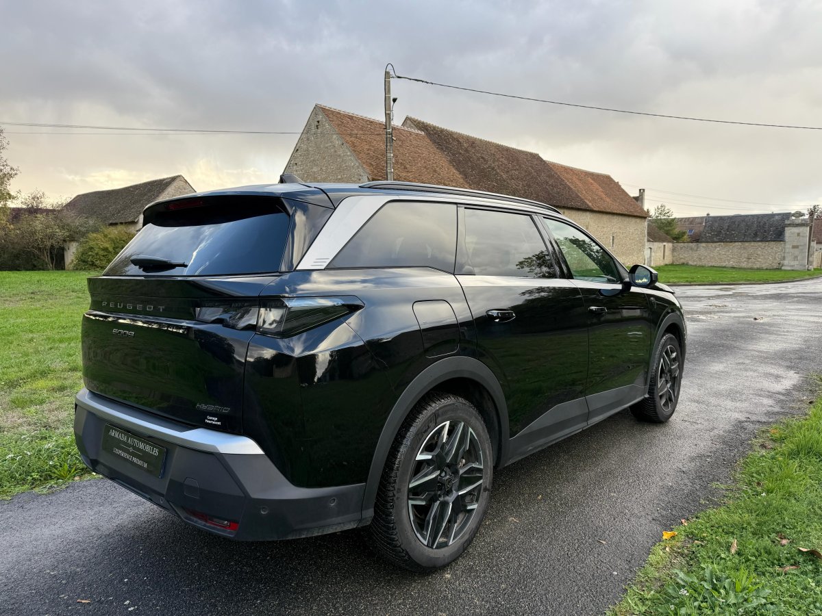 Peugeot 5008 GT Hybrid noir d'occasion, 34 500 km, Armada Automobiles Pithiviers